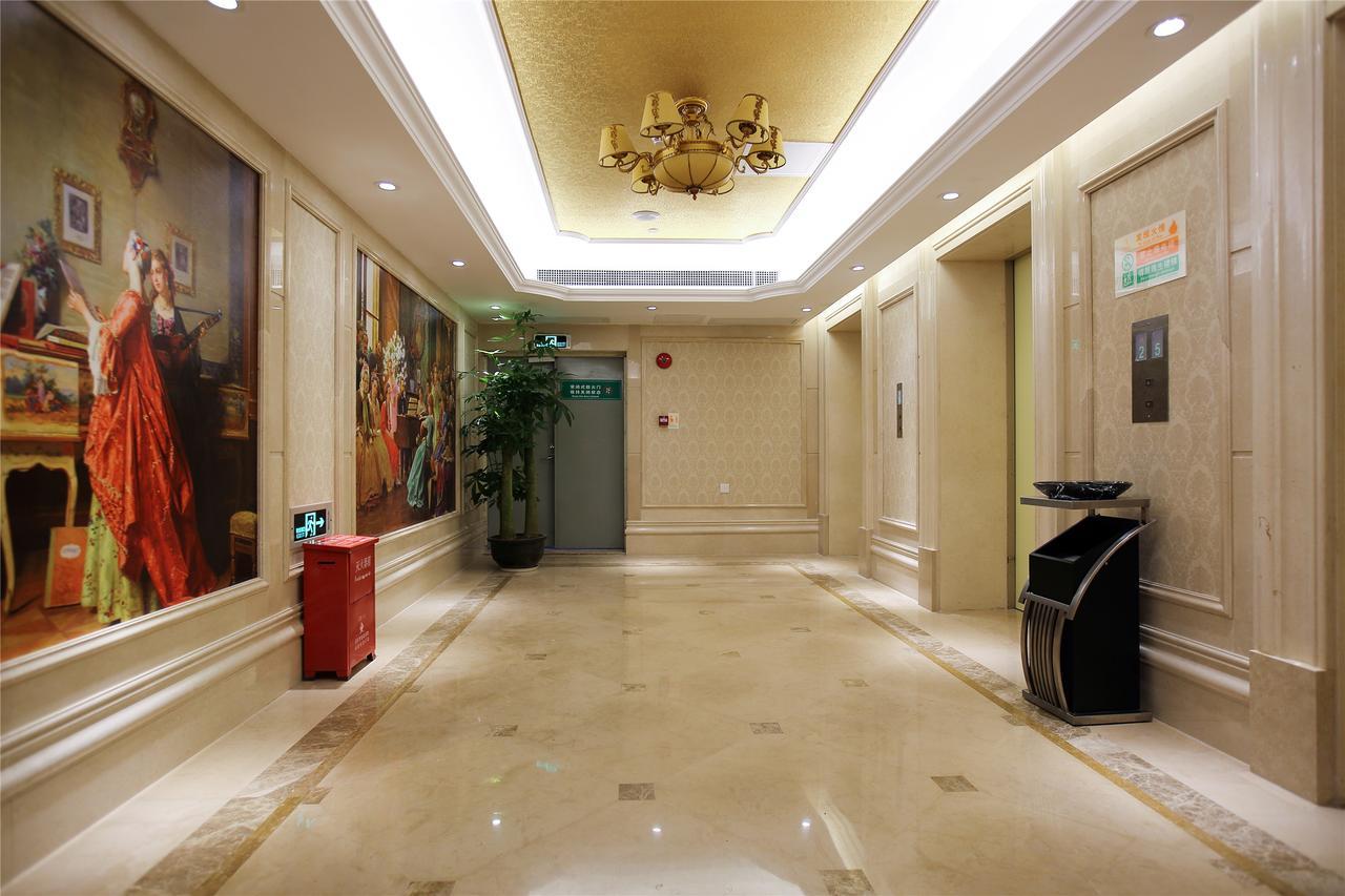 שנג'ן Vienna Hotel - Da Ju Yuan Branch מראה חיצוני תמונה